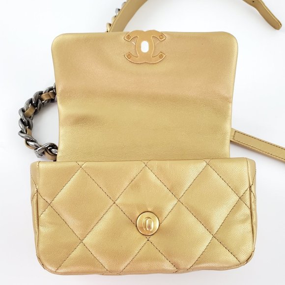 Sold on our website CHANEL 19 2020 Metallic Gold Goatskin Quilted Waist Belt Bag - Picture 10 of 13